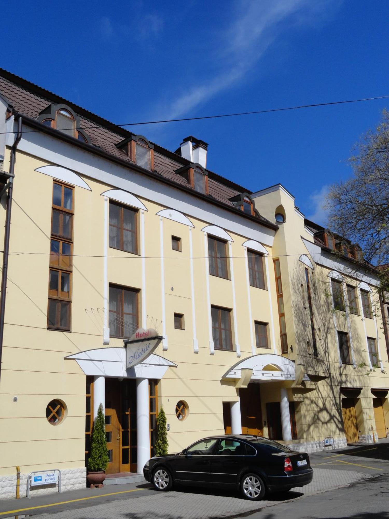 Hotel Matrix Szeged Luaran gambar