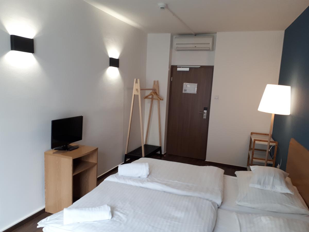 Hotel Matrix Szeged Luaran gambar